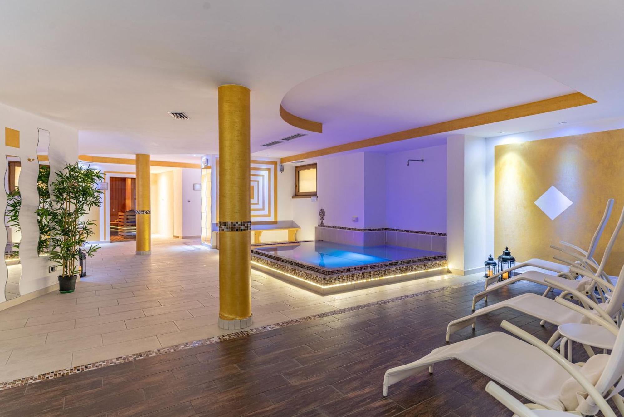 Chalet Campiglio Imperiale Madonna di Campiglio Ngoại thất bức ảnh